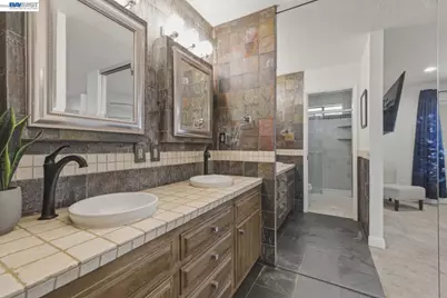 3917 Warbler Dr, Antioch, CA 94509 - Photo 37