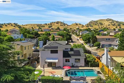 3917 Warbler Dr, Antioch, CA 94509 - Photo 49