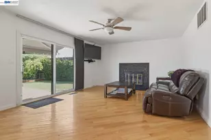 3917 Warbler Dr, Antioch, CA 94509 - Photo 13