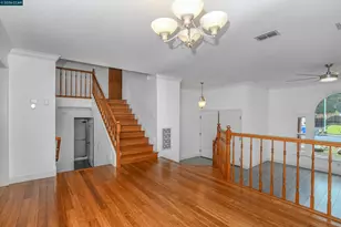 196 Bittercreek Dr, Folsom, CA 95630 - Photo 9