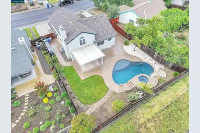 196 Bittercreek Dr, Folsom, CA 95630 - Photo 1
