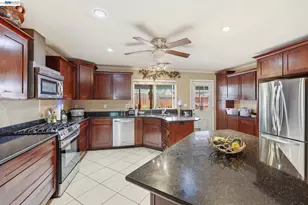 10378 Priest, French Camp, CA 95231 - Photo 7