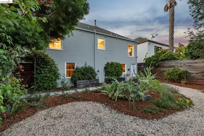 575 58th St, Oakland, CA 94609 - Photo 53