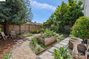 575 58th St, Oakland, CA 94609 - Photo 37