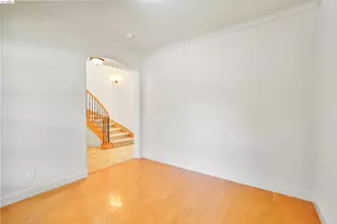 9208 Hallmark Pl, Vallejo, CA 94591 - Photo 13
