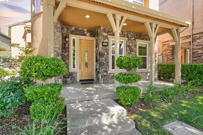 9208 Hallmark Pl, Vallejo, CA 94591 - Photo 9