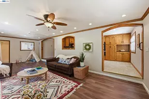 1738 Via Buena Vista, San Lorenzo, CA 94580 - Photo 17