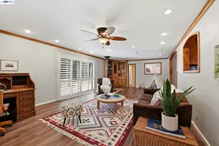 1738 Via Buena Vista, San Lorenzo, CA 94580 - Photo 15