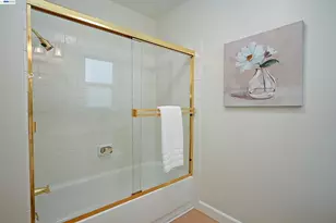 521 Silver Lake Dr, Danville, CA 94526 - Photo 33