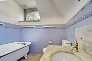 2009 Berkeley Way, Berkeley, CA 94704 - Photo 21