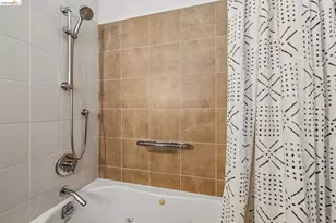 848 61st St, Oakland, CA 94608 - Photo 21