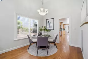 32760 Orick St, Union City, CA 94587 - Photo 19