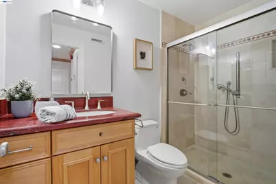 32760 Orick St, Union City, CA 94587 - Photo 37