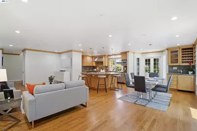 32760 Orick St, Union City, CA 94587 - Photo 9