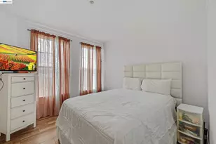 1594 Tucker St, Oakland, CA 94603 - Photo 11