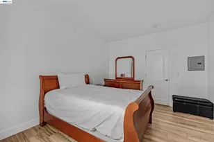 1594 Tucker St, Oakland, CA 94603 - Photo 15
