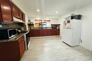 1301 60th Ave, Oakland, CA 94621 - Photo 3