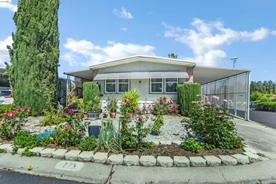 273 Luau Dr, Pittsburg, CA 94565 - Photo 3