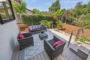 7900 Hansom Dr, Oakland, CA 94605 - Photo 43