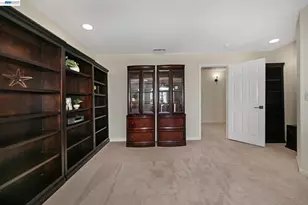 2473 Centennial Ln, Hayward, CA 94541 - Photo 19