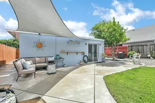 37 Beach Dr, Bay Point, CA 94565 - Photo 21