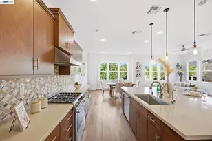 1600 Lexington Ln, Pleasanton, CA 94566 - Photo 19