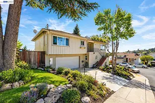 17676 Garland Ct, Castro Valley, CA 94546 - Photo 3