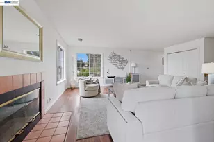 1019 Central Blvd, Hayward, CA 94542 - Photo 9