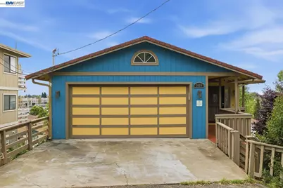 1019 Central Blvd, Hayward, CA 94542 - Photo 1