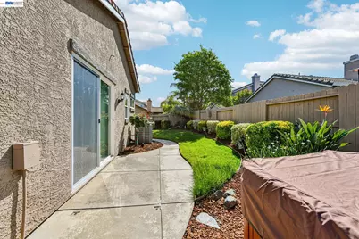 989 Carter St, Folsom, CA 95630 - Photo 39