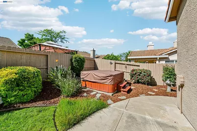 989 Carter St, Folsom, CA 95630 - Photo 37