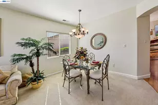 989 Carter St, Folsom, CA 95630 - Photo 13