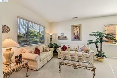 989 Carter St, Folsom, CA 95630 - Photo 5