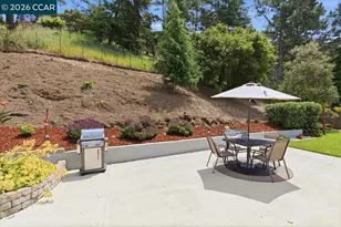 125 Elysian Fields Dr, Oakland, CA 94605 - Photo 37