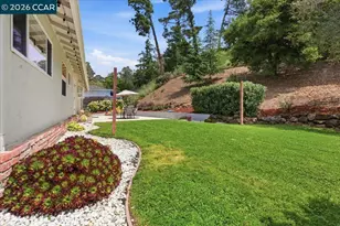 125 Elysian Fields Dr, Oakland, CA 94605 - Photo 41