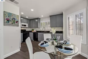 5012 Lakeview Dr, San Ramon, CA 94582 - Photo 9