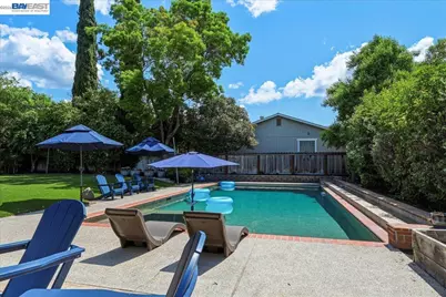 2377 College Ave, Livermore, CA 94550 - Photo 55