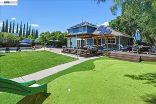 2377 College Ave, Livermore, CA 94550 - Photo 49