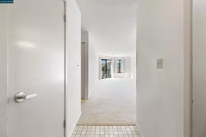 1201 Alta Vista Dr #206, Walnut Creek, CA 94596 - Photo 7