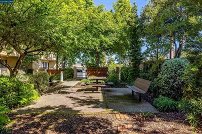 1201 Alta Vista Dr #206, Walnut Creek, CA 94596 - Photo 59