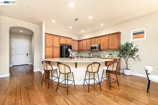 1033 Malbec Ln, Brentwood, CA 94513 - Photo 13