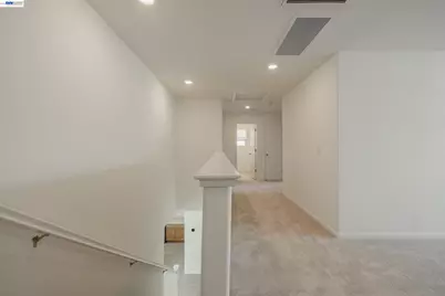60 Molveno Dr, Stockton, CA 95209 - Photo 33
