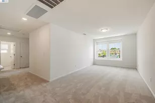 60 Molveno Dr, Stockton, CA 95209 - Photo 31