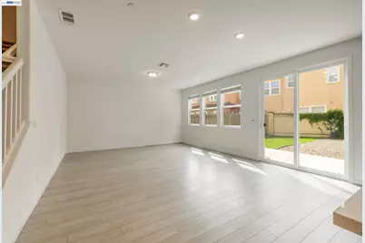 60 Molveno Dr, Stockton, CA 95209 - Photo 29