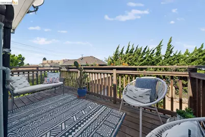 594 55th St, Oakland, CA 94609 - Photo 25