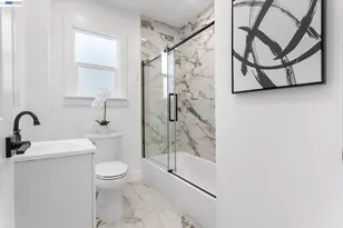 7850 Lockwood St, Oakland, CA 94621 - Photo 21