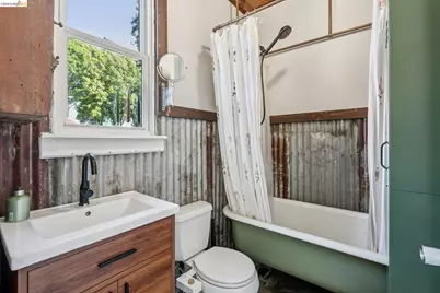 2503 16th St, Oakland, CA 94601 - Photo 47