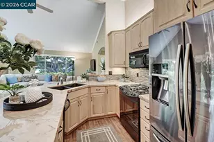 2152 Tice Creek Dr, Walnut Creek, CA 94595 - Photo 15