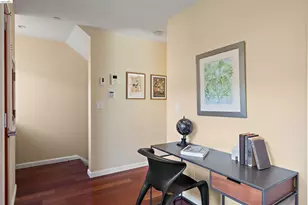 6555 Shattuck Ave., Oakland, CA 94609 - Photo 23