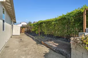 5549 Promontory Wy, Antioch, CA 94531 - Photo 35